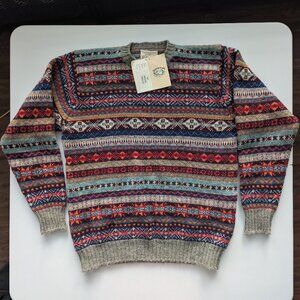 NWT Jamieson of Shetland Fair Isle Shetland wool Sweater size 42 med/large Multi